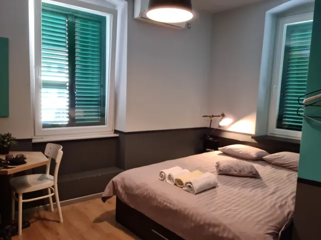 Studio Apartments River