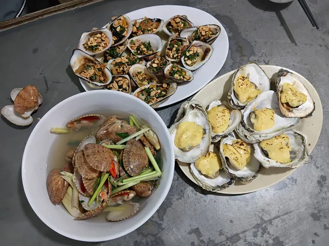 Hải sản tươi sống Nhi