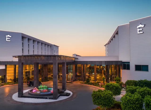 Elexus Hotel & Resort & Spa