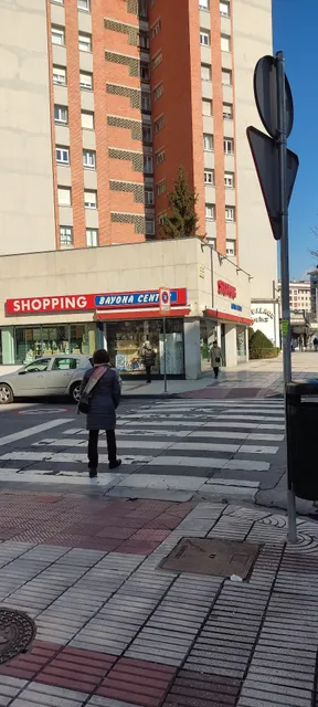 Shopping Bayona Center