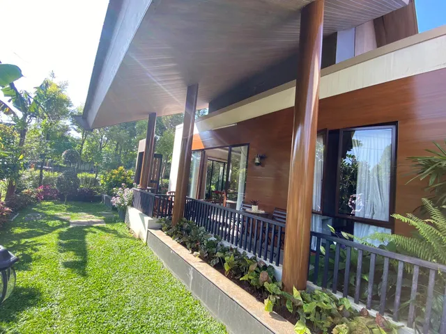 Luxurious Modern Villa at Vimala Hills, Gadog