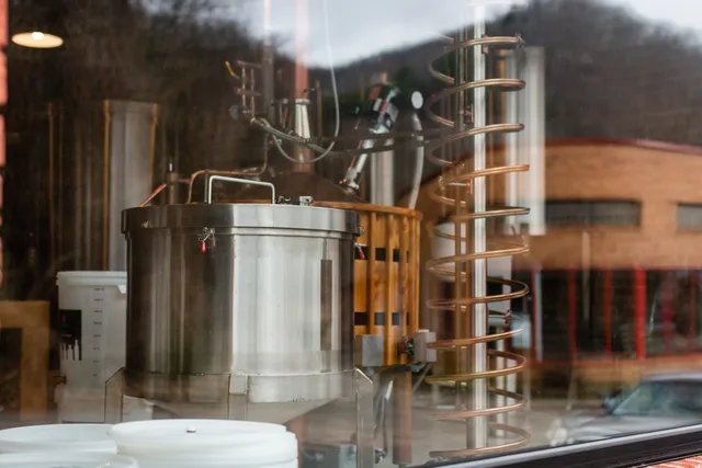Kentucky Mist Distillery - Whitesburg