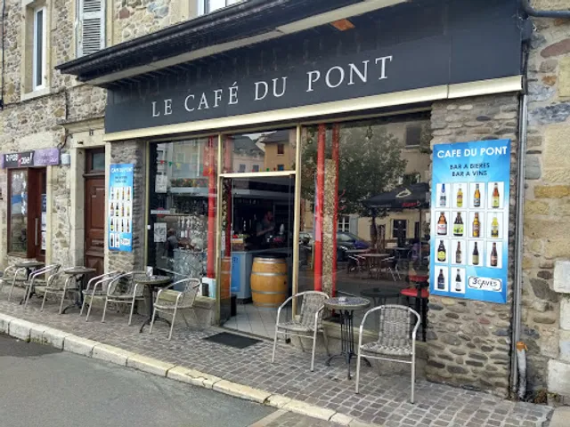 Cafe Du Pont
