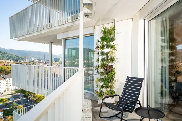 Black F Tower - Serviced Apartments