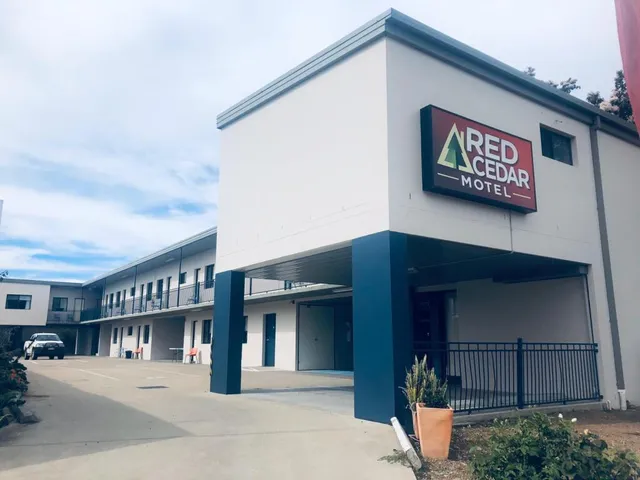 Red Cedar Motel