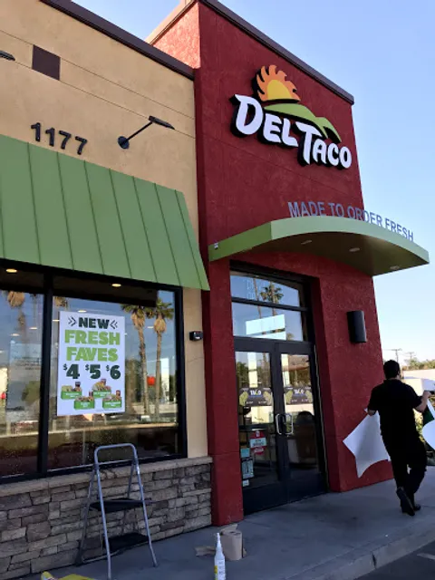 Del Taco
