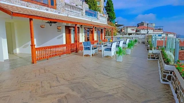 The Grand Valley - Shashwat