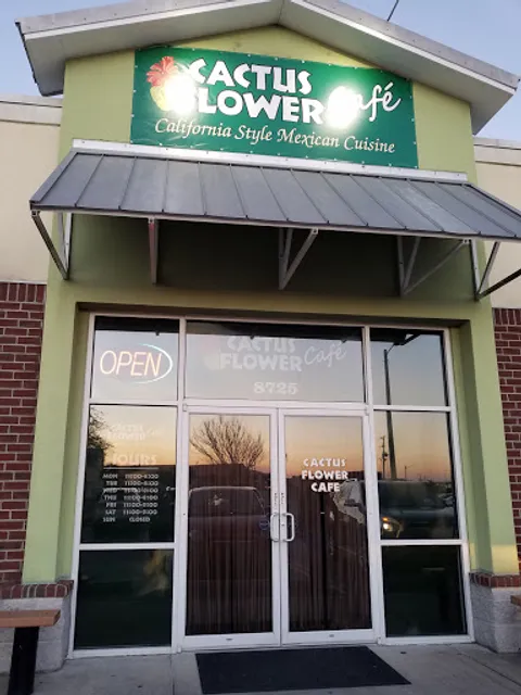 Cactus Flower Café - Navarre