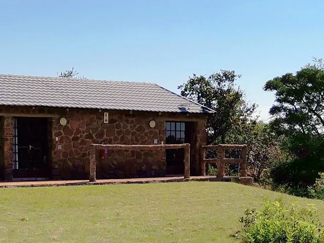 Moletani Game Ranch / Wildsplaas