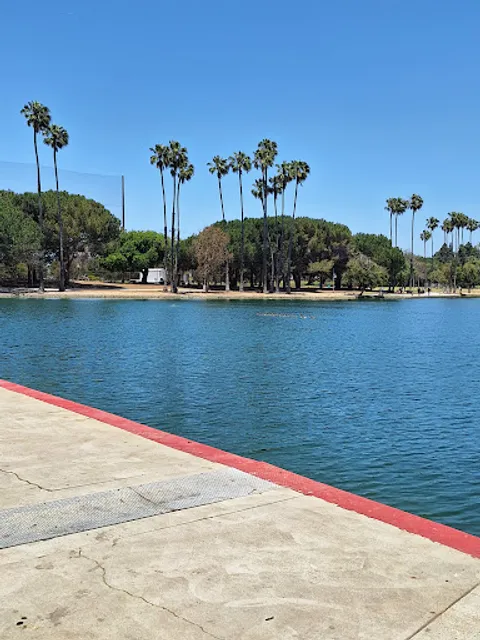 Alondra Aquatic Center