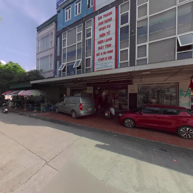 Nhà Hàng Khánh Chi