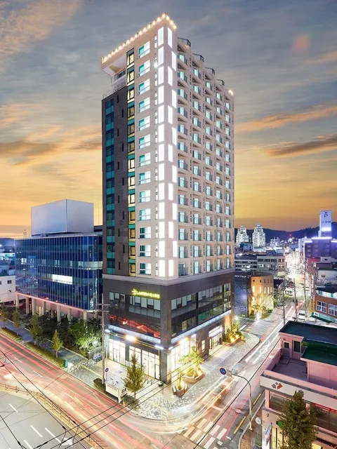 골든튤립호텔 남강