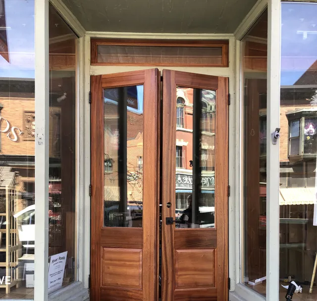 River Roads Artisans Gallery