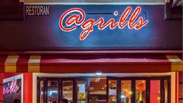 @Grills De Cafe Restaurant - Asian & Western Cuisine