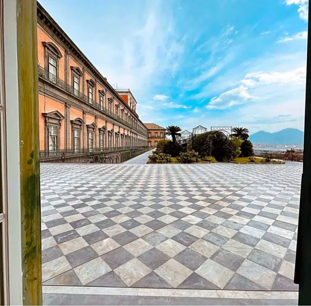 Downtown Napoli b&b C, Naples