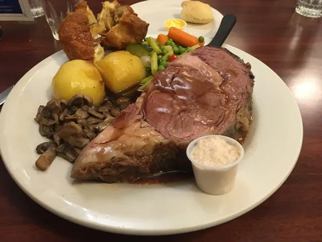 Albert's Bistro Family Restaurant