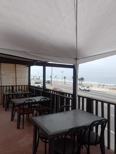 PIONEROS STEAK & EGGS