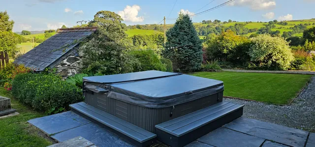 The Farm House - Cottage