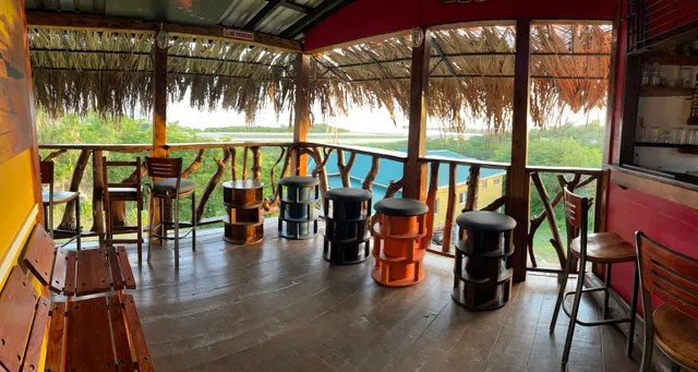 Friday Restaurant & Bar