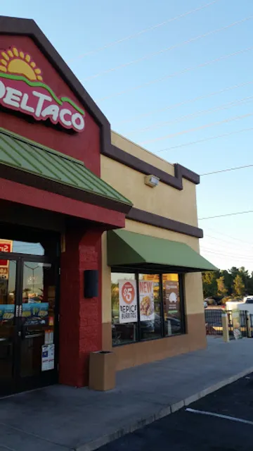 Del Taco
