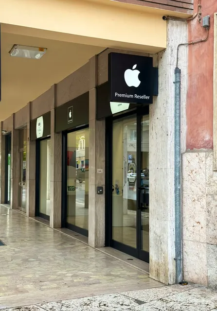 C&C Verona - Apple Premium Reseller e Centro Assistenza Autorizzato