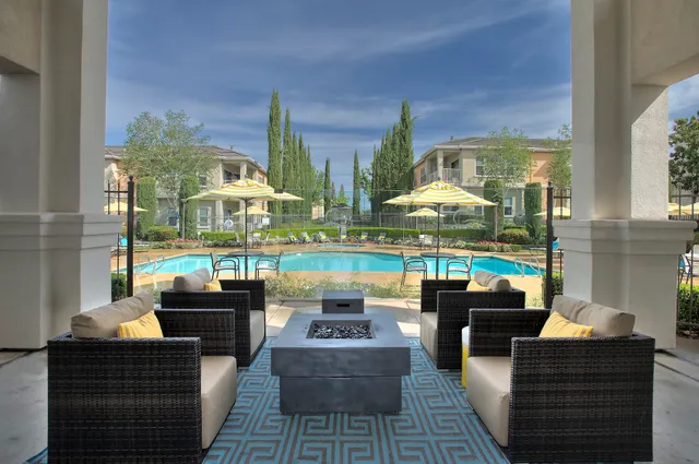 Iron Point at Prairie Oaks