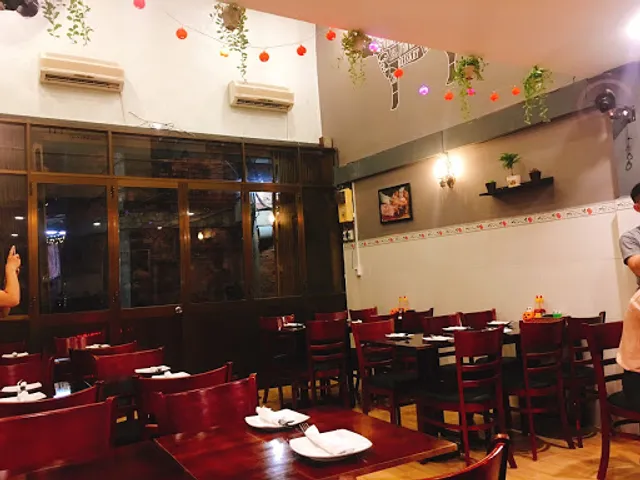 Sweet & Salt Factory - Steakhouse