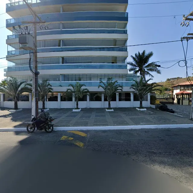 Casa 4 quartos Condomínio em Frente a Praia Grande