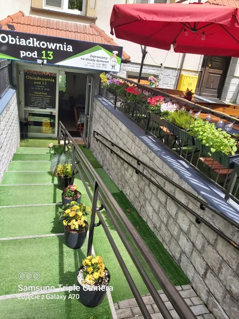 Obiadkownia pod 13