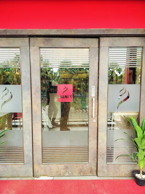 Mani's Dum Biryani - Siruseri