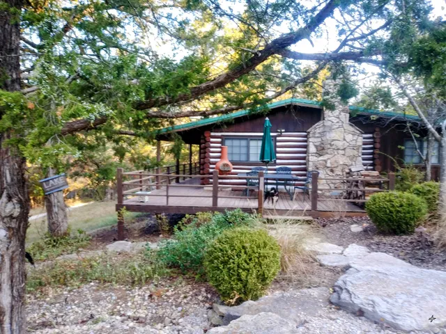 Gypsy Dell Log Cabin