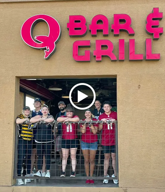 Q Bar & Grill