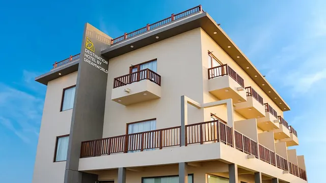 Destination Beach Resort by Dreamworld