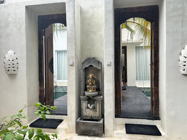 EveEvy Private Pool Villas Lembongan