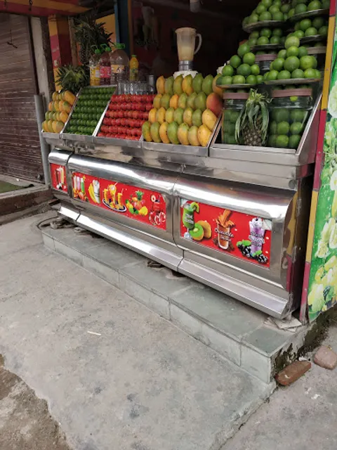 Shama Juice Corner
