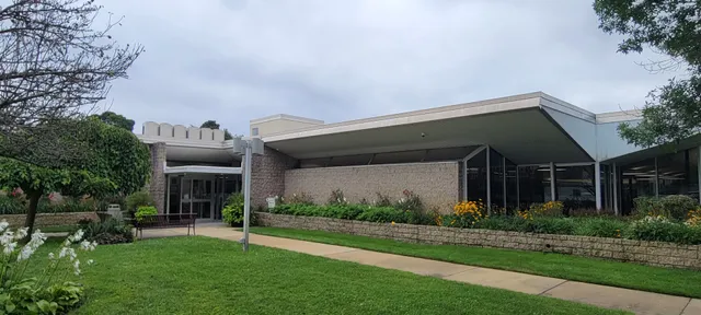 Wantagh Public Library