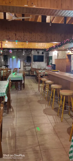 Alki Sport Grill bar