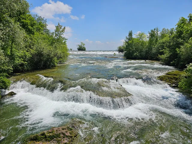Three Sisters Island