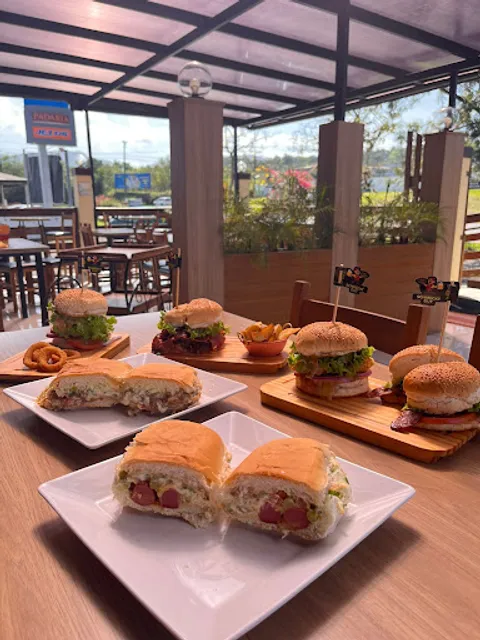 Restaurante & Lancheria Schemeckt Gut