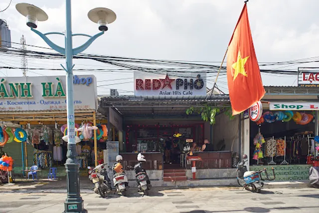 RED PHO Cafe