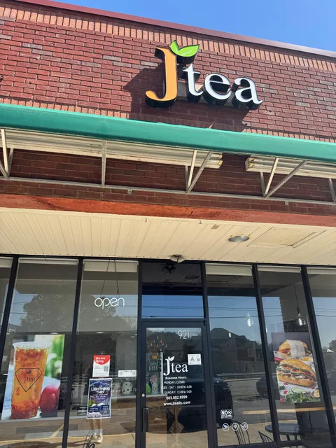 J Tea (Tega Cay)