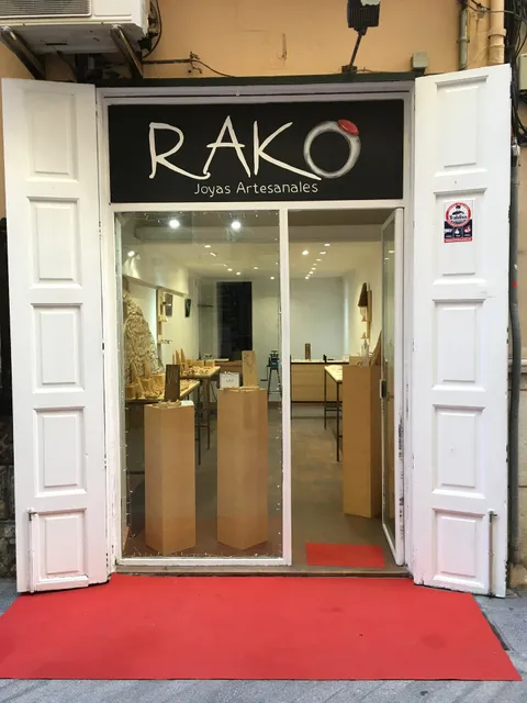 RAKO JOIES artesanals