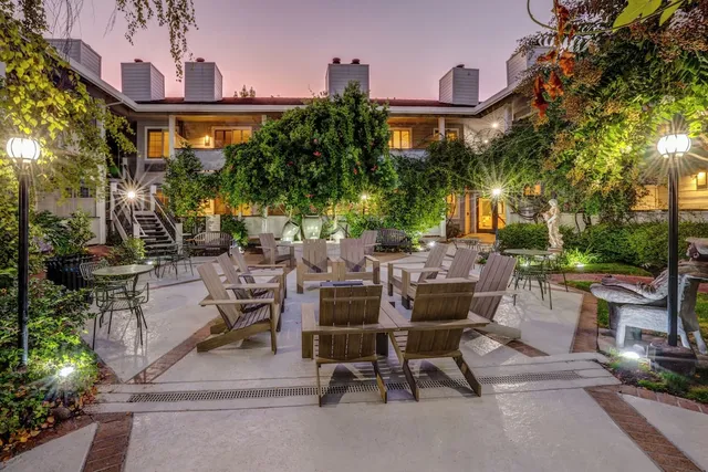 Sonoma Valley Inn, Tapestry Collection by Hilton