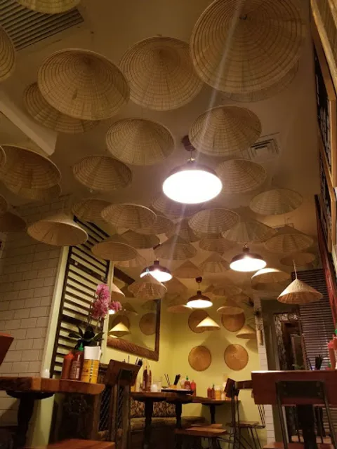 Mama Pho (by Bedford Gardens)