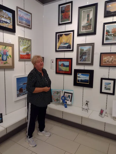 Lakes Region Art Association Gallery