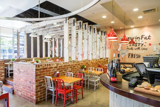 Grill'd Burgers - Watergardens