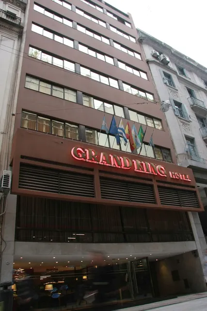 Grand King Hotel