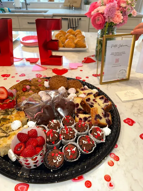 Petite Sakura Bakery