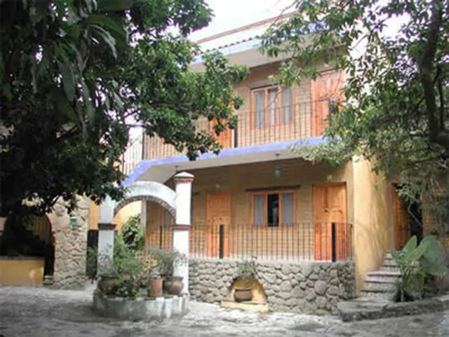 Parador De Manolos Hotel