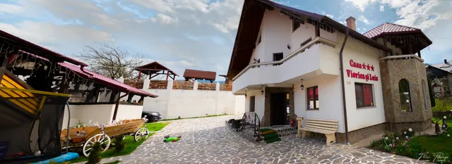 Casa Viorica si Luis